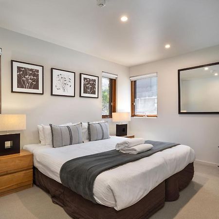 Snow Stream 2 Bedroom And Loft With Gas Fire Balcony And Garage Parking Thredbo Extérieur photo